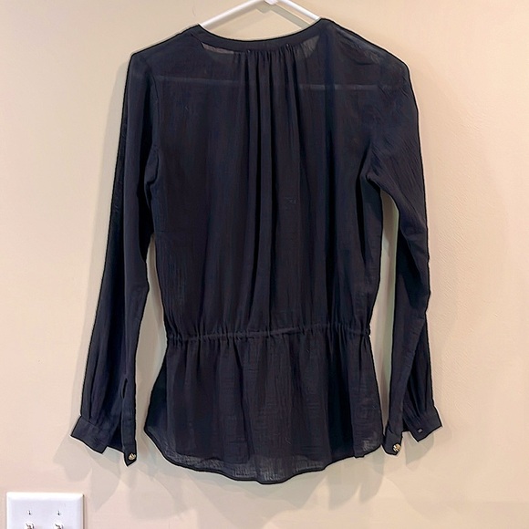 š„Michael Kors Black Button-Up Topš„ - Picture 2 of 6